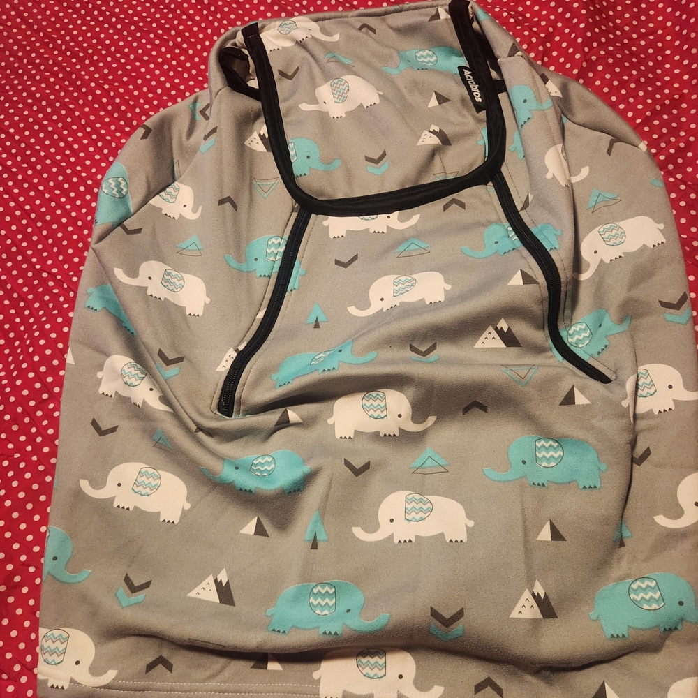 Gray and Blue Elephant Print Carseat Cover